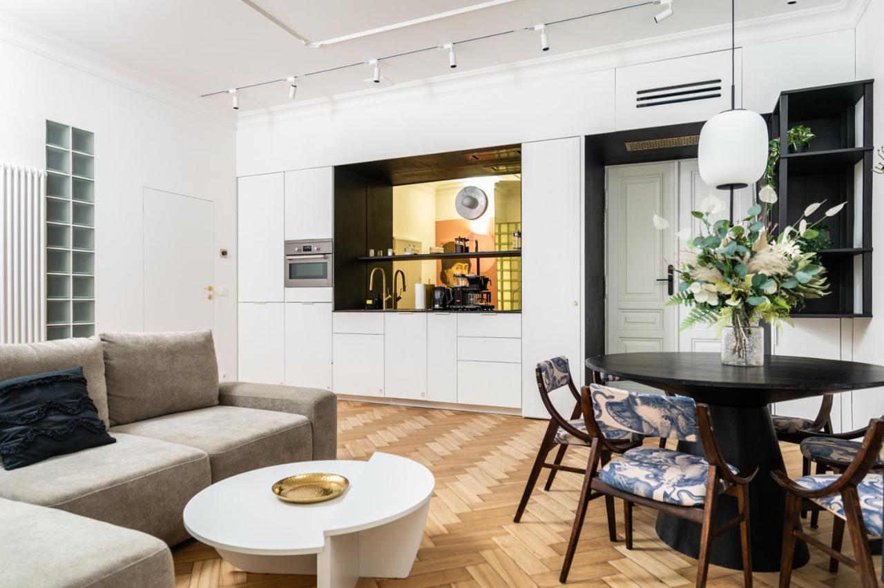Apartment Pinkywinky Oldtown By Willywalls Krakau